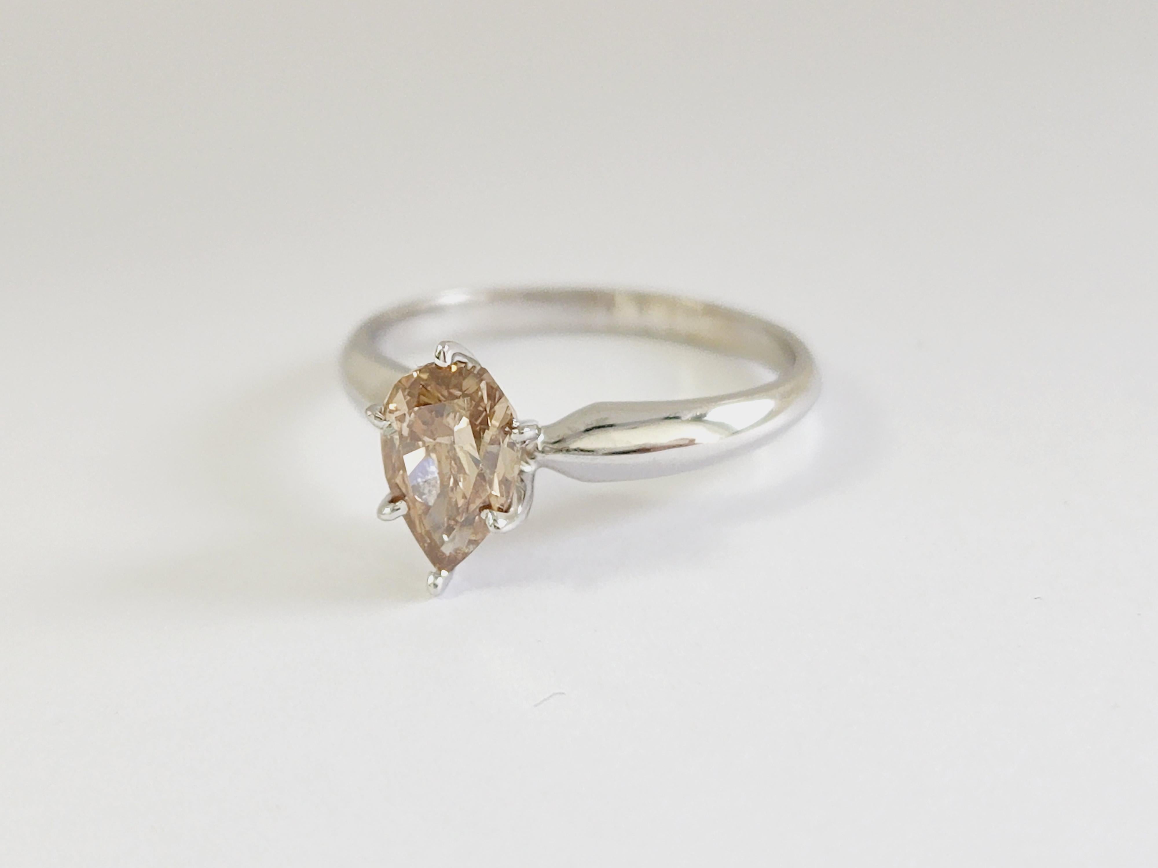 Women's GIA 1.14 Carat Pear Shape Natural Diamond White Gold Solitaire Ring 14 Karat For Sale