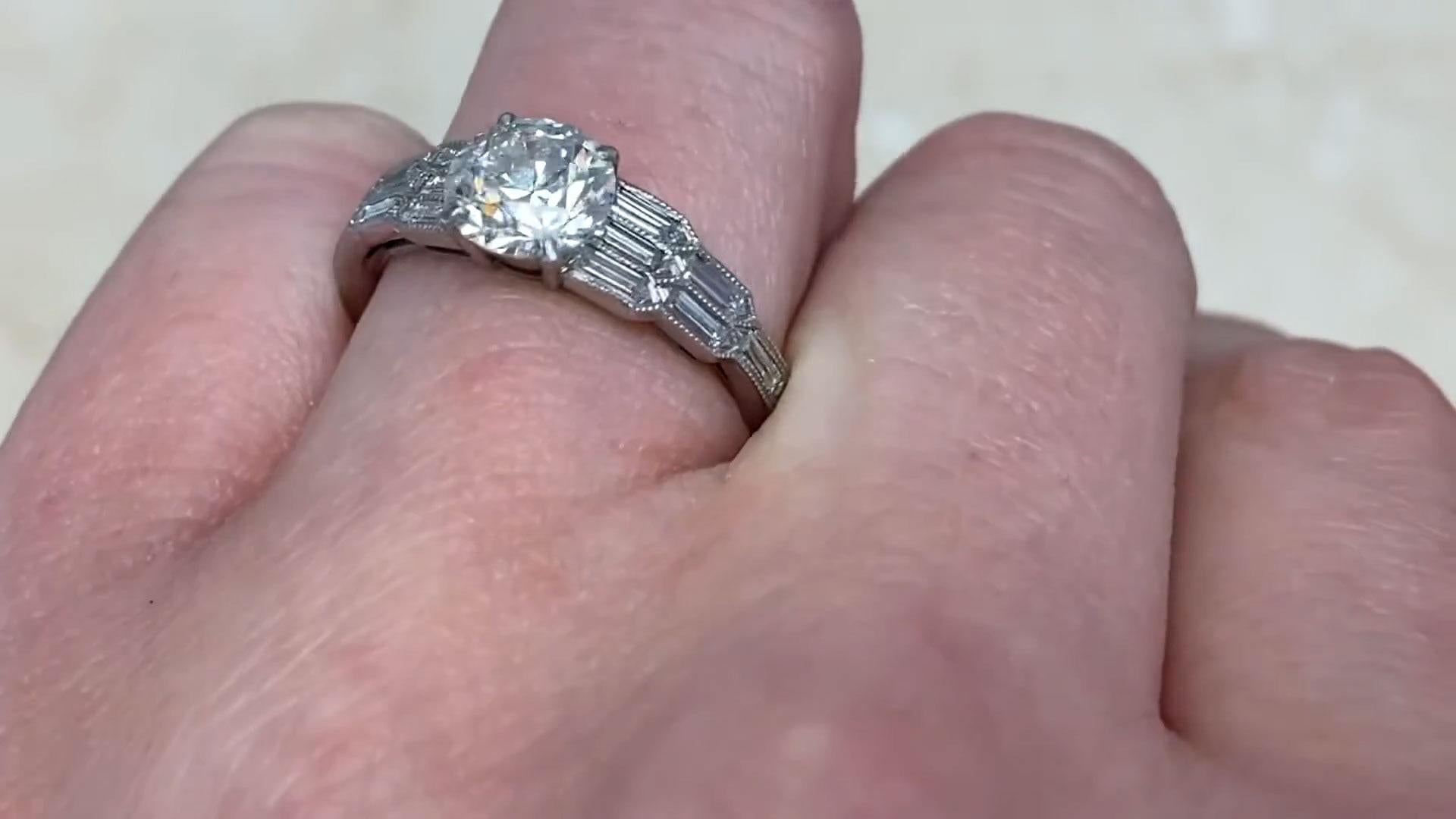 Verlobungsring mit Diamant im alteuropäischen Schliff (GIA ca. 1.10 Karat), Platin (Alteuropäischer Schliff) im Angebot