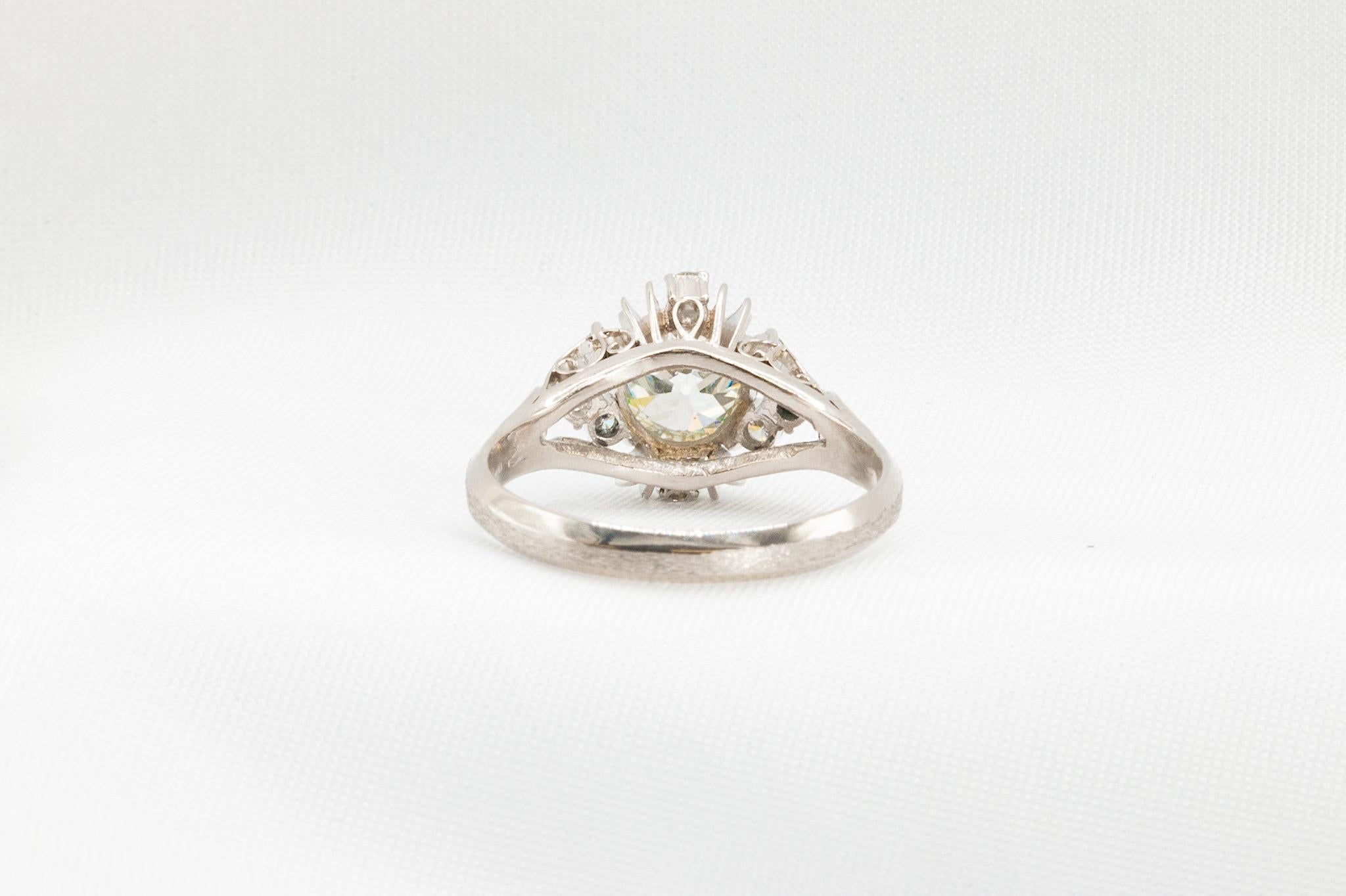 Verlobungsring aus Platin mit GIA 1,15 Karat altem Eurodiamant im Vintage-Stil im Zustand „Gut“ im Angebot in Houston, TX