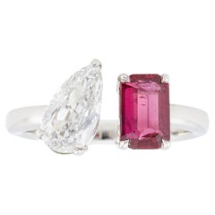 GIA 1.15 Carat Pear Cut Diamond and Ruby Platinum Toi et Moi Ring
