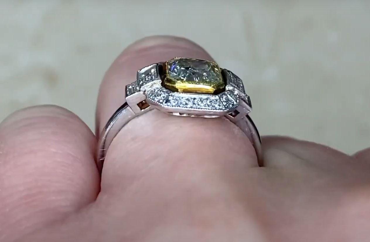 GIA 1.15ct Rare Fancy Yellowish Green Diamond Engagement Ring, Diamond Halo For Sale 3