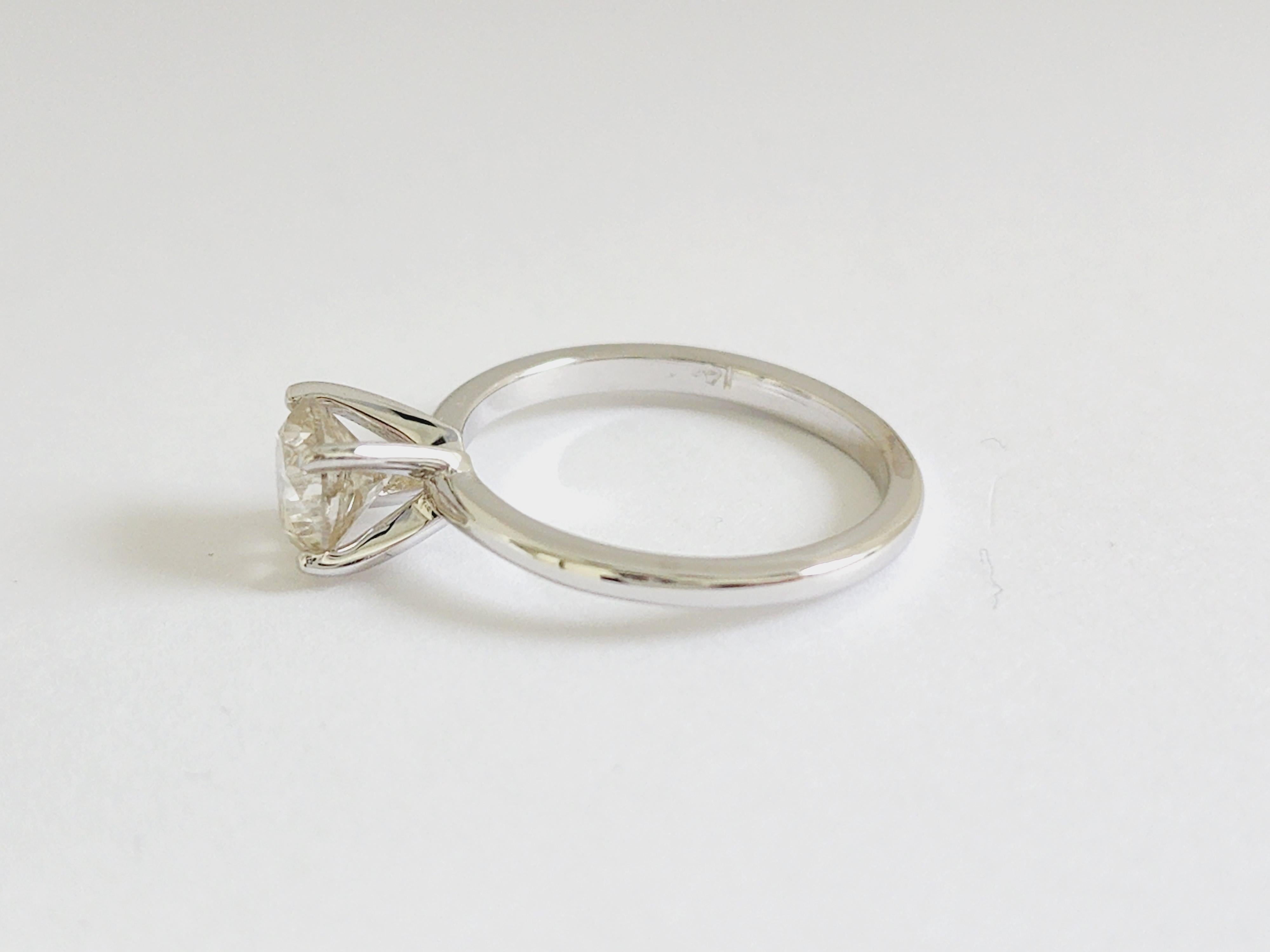 GIA 1.17 Carat Round Cut Diamond White Gold Solitaire Ring 14 Karat For Sale 1