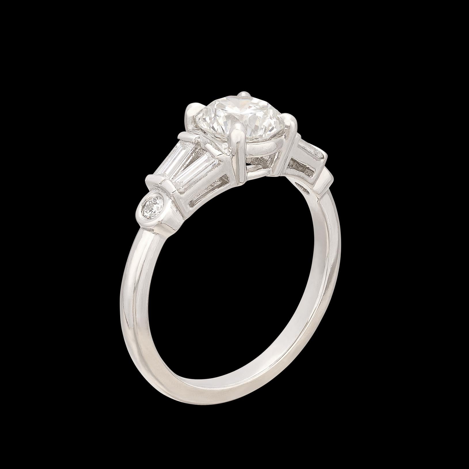 GIA 1.17 Carat Platinum Diamond Engagement Ring For Sale 2