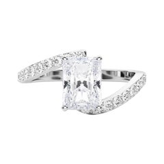 GIA 1.2 Carati Radiant Curved Bypass Pave Shank  Anello con diamante