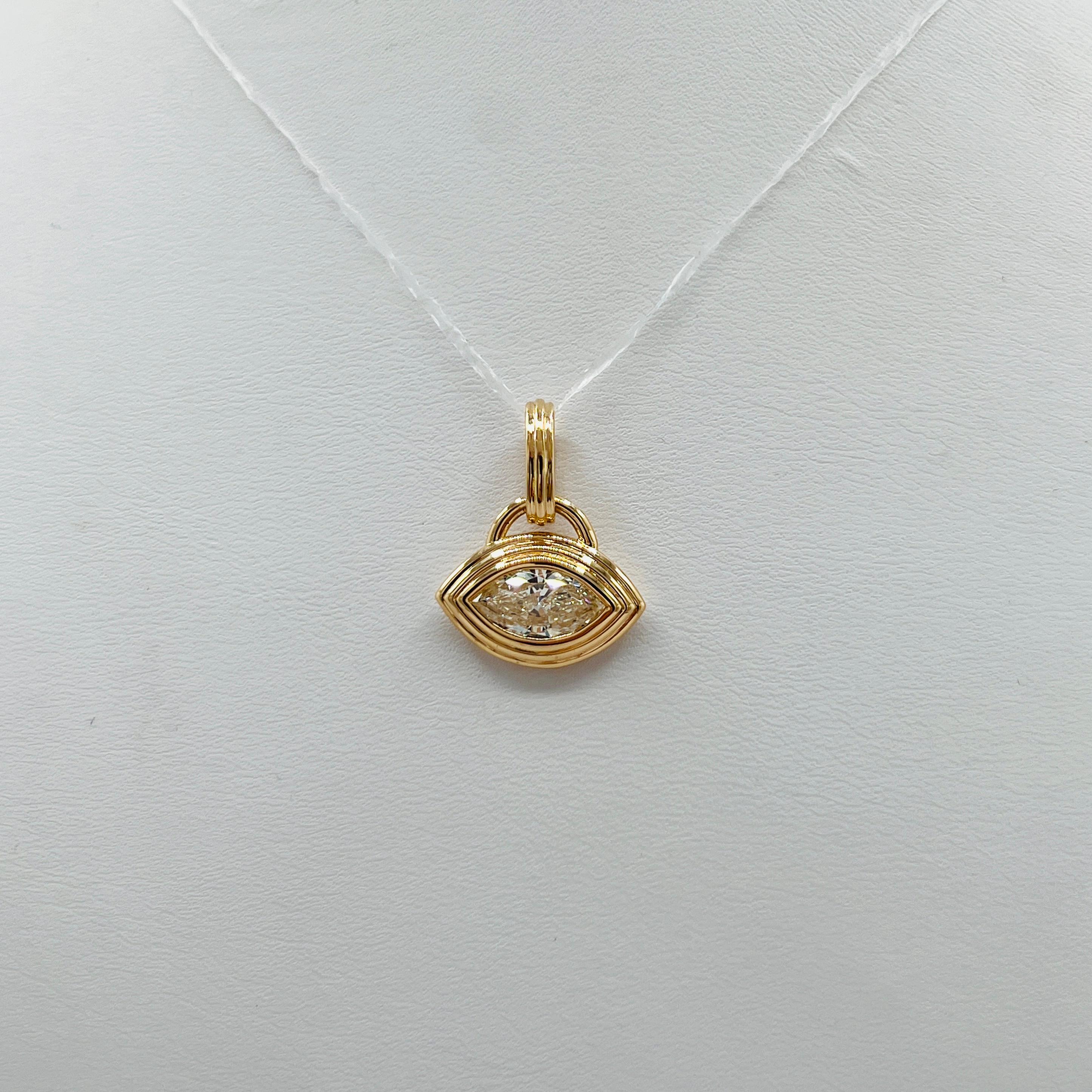 GIA 1.20 Carat Marquise White Diamond East West Bezel Pendentif en or jaune 18K