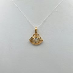 GIA 1.20 Carat Marquise White Diamond East West Bezel Pendentif en or jaune 18K