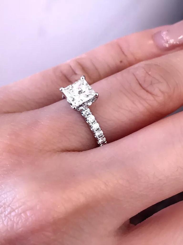 GIA 1.20 carat Princess Cut Diamond J-SI1 in 18k White Gold Diamond Ring For Sale 4