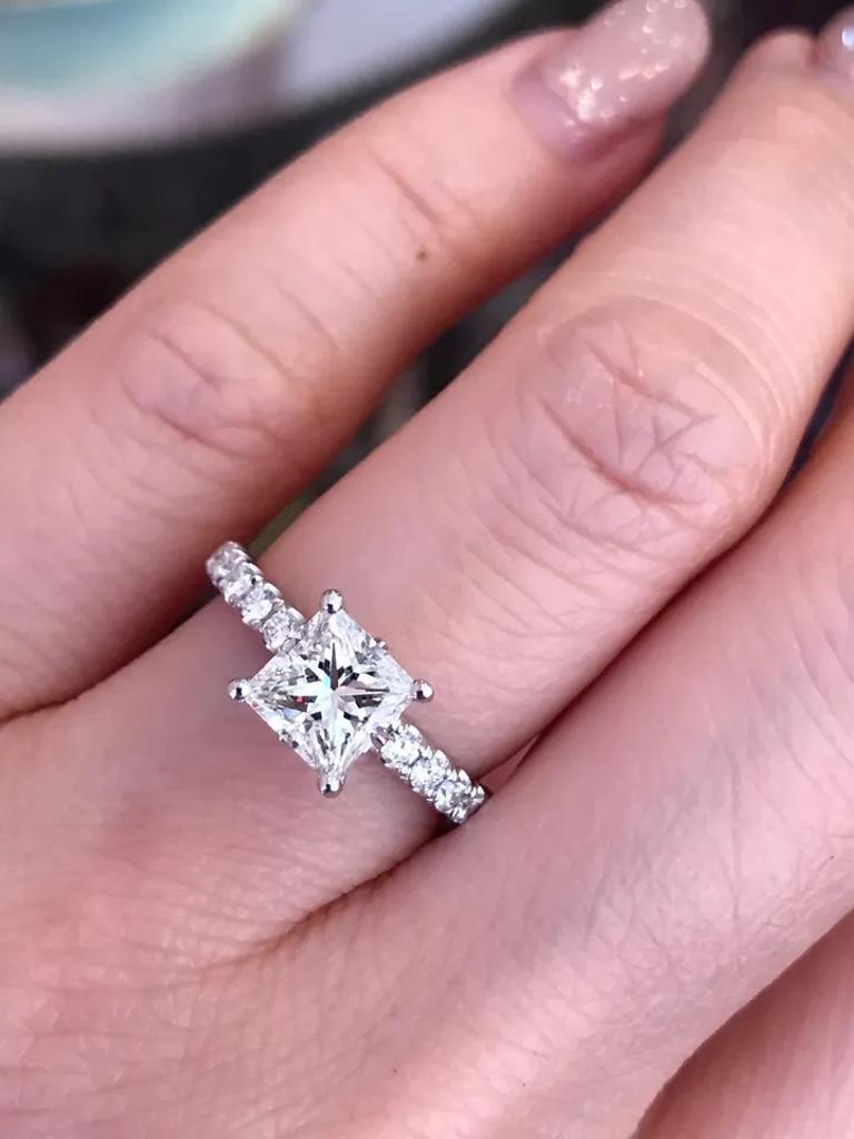 GIA 1.20 carat Princess Cut Diamond J-SI1 in 18k White Gold Diamond Ring For Sale 5