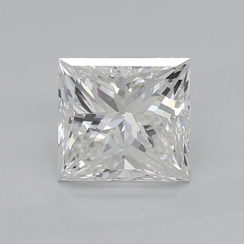 Voici une superbe bague en diamant qui incarne l'élégance et la sophistication. En son cœur se trouve un diamant princesse envoûtant pesant 1,20 , magistralement classé I et SI1. Cette bague capte magnifiquement la lumière, créant une splendide