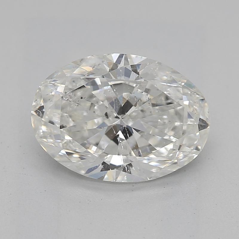 Rehaussez votre collection de bijoux avec cette bague en diamant enchanteresse, ornée d'un superbe diamant ovale d'un poids impressionnant de 1,20. Classée G et SI2 , la pierre centrale est un exemple brillant de la qualité exceptionnelle des