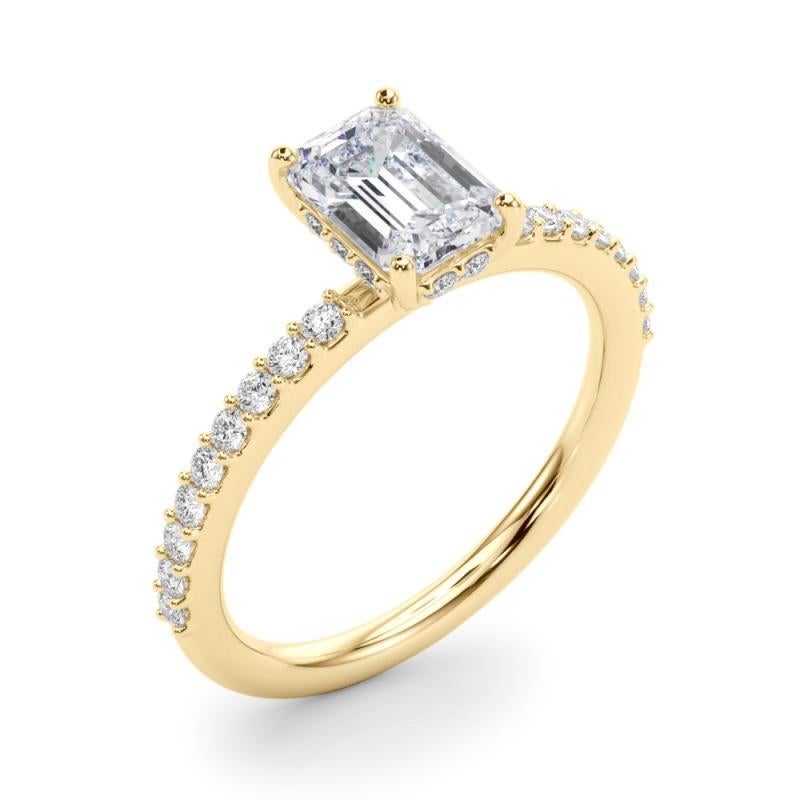 GIA 1.21 Carat Emerald Halo Shared Prong Eternity 18K Yellow Gold Diamond Ring Pour femmes en vente