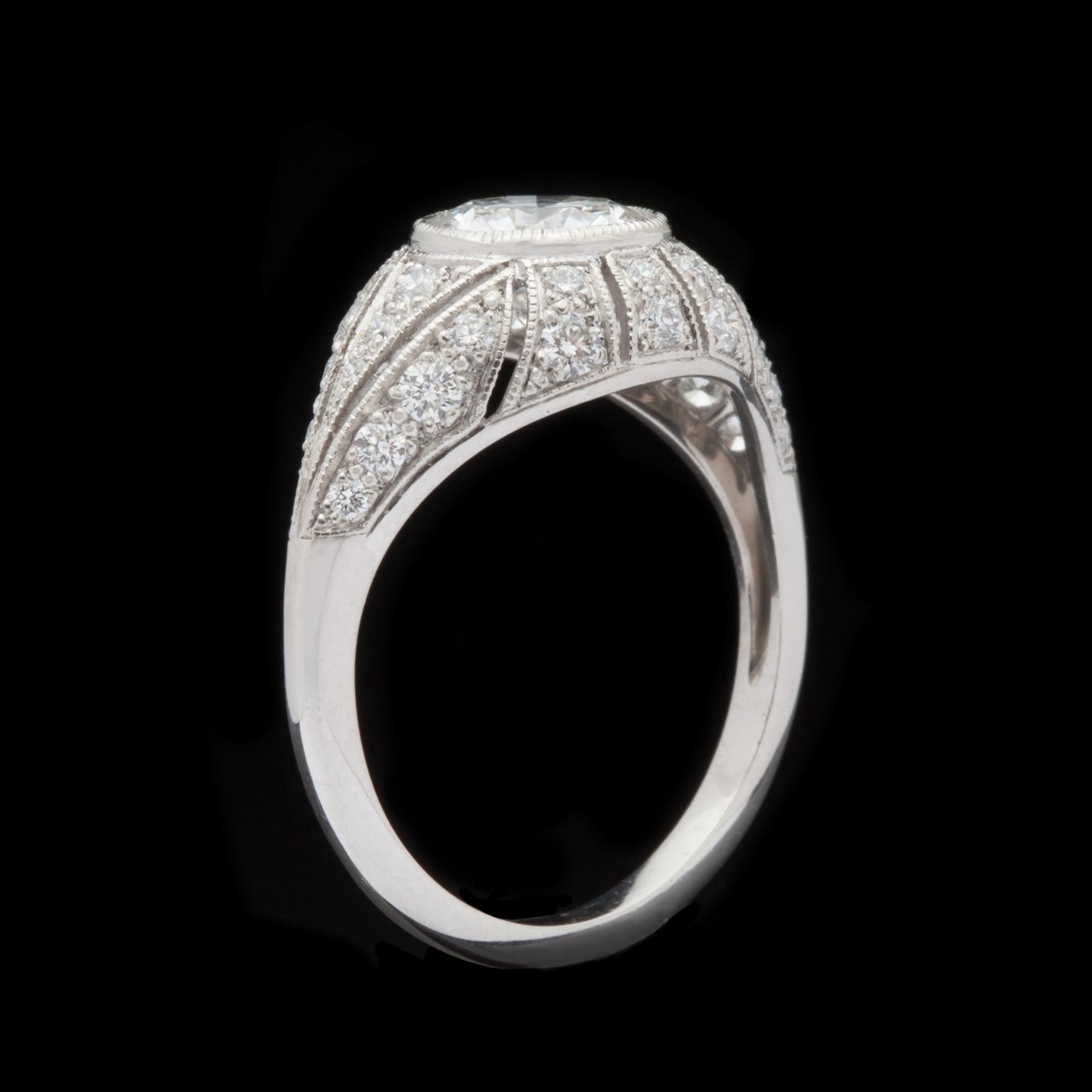 Round Cut GIA 1.21 Carat F/VS2 Round Brilliant Diamond French Platinum Ring For Sale