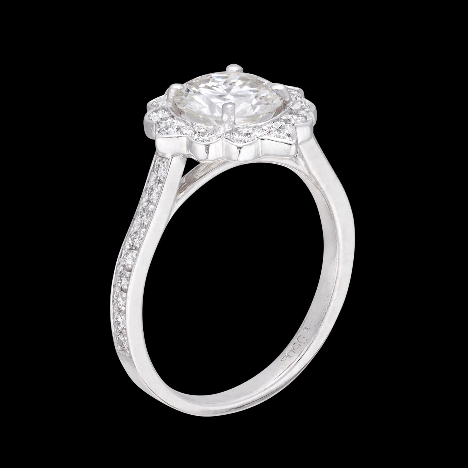 GIA 1.22 Carat Diamond Platinum Engagement Ring In New Condition For Sale In San Francisco, CA