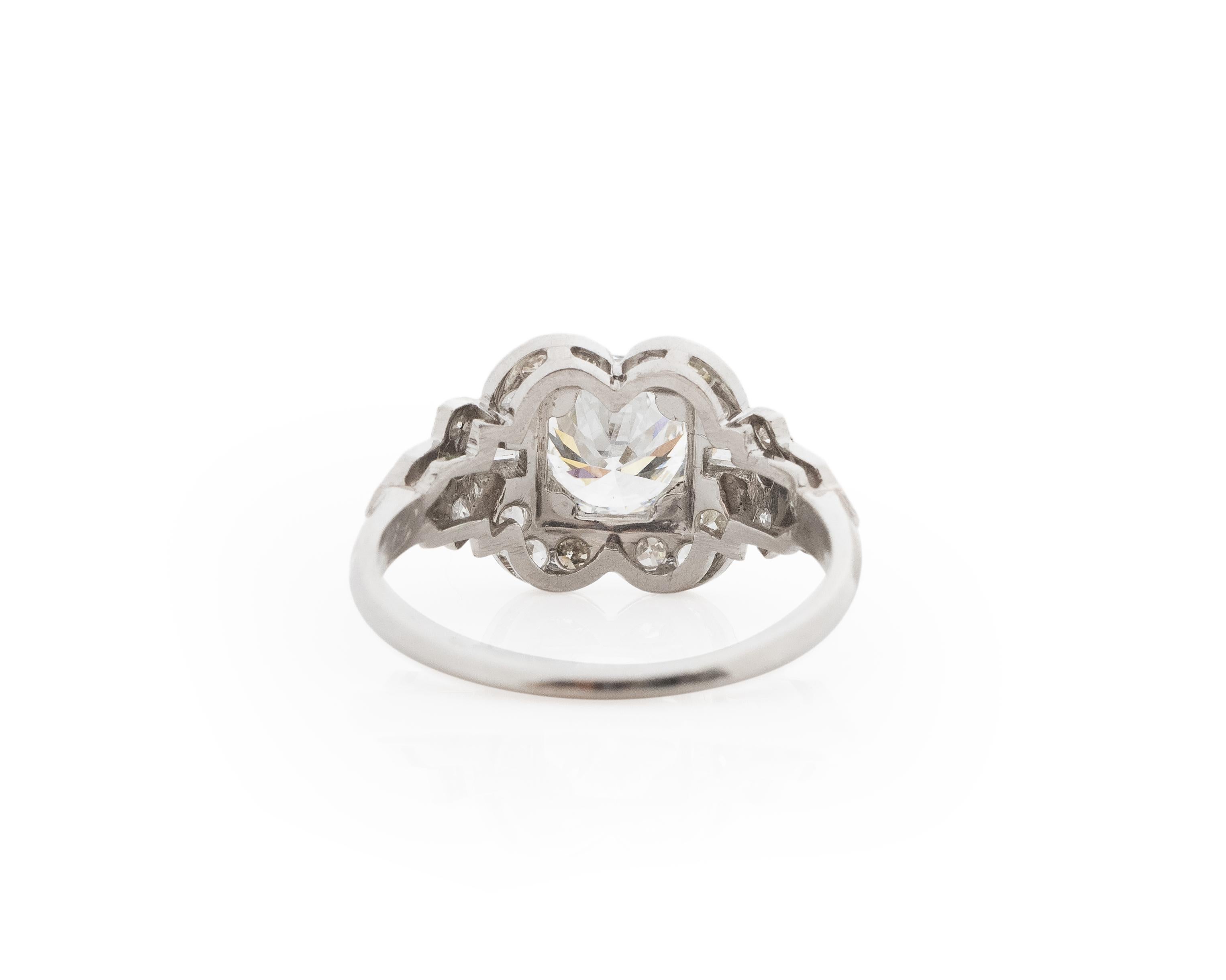 GIA 1.23 Carat Total Weight Art Deco Diamond Platinum Engagement Ring In Good Condition For Sale In Atlanta, GA