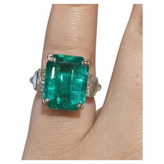 GIA 12.49 ct Colombian Emerald and Diamond Ring in Platinum