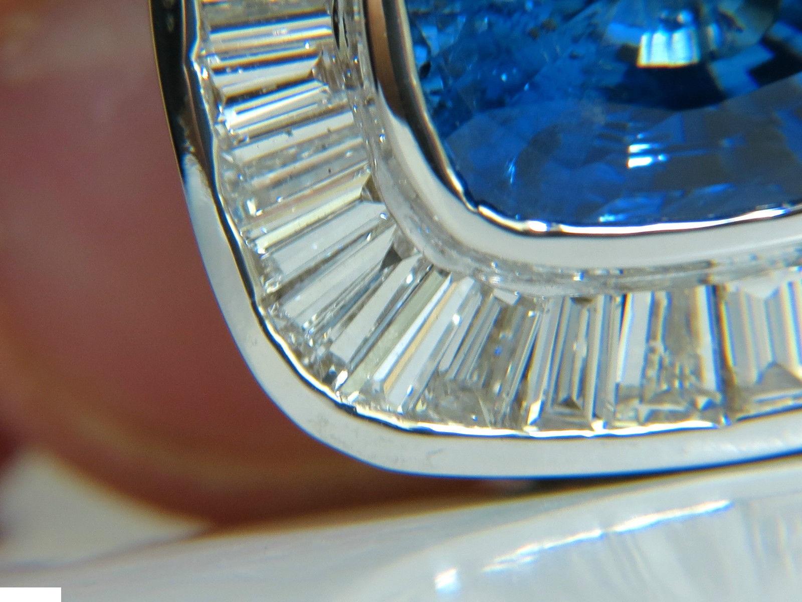 GIA 12.52 Carat 18 Karat Natural Sapphire Diamond Baguette Dec Cluster Ring For Sale 4