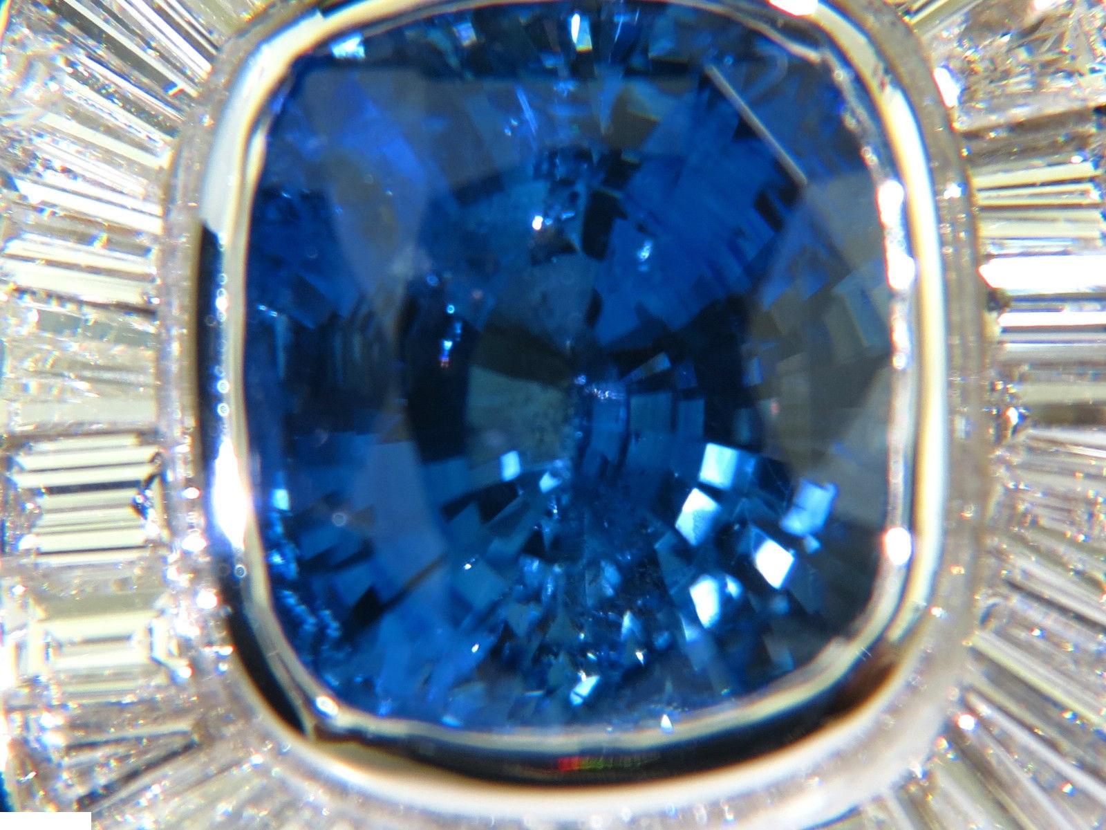 GIA 12.52 Carat 18 Karat Natural Sapphire Diamond Baguette Dec Cluster Ring For Sale 3