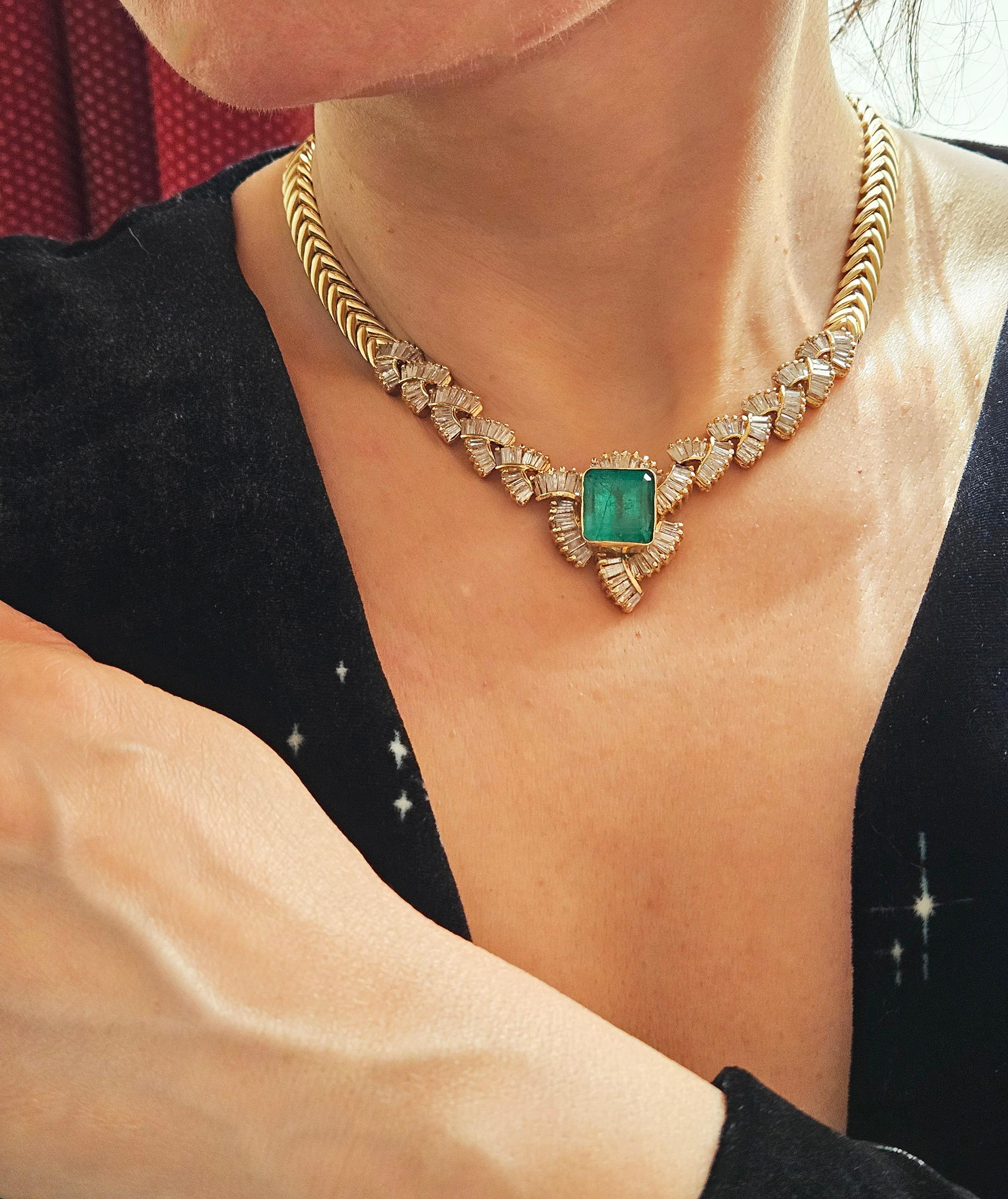 GIA 12,60ct kolumbianischen Smaragd 6,0ctw Diamant 14KGold Kragen Choker Halskette 1980 im Angebot 1