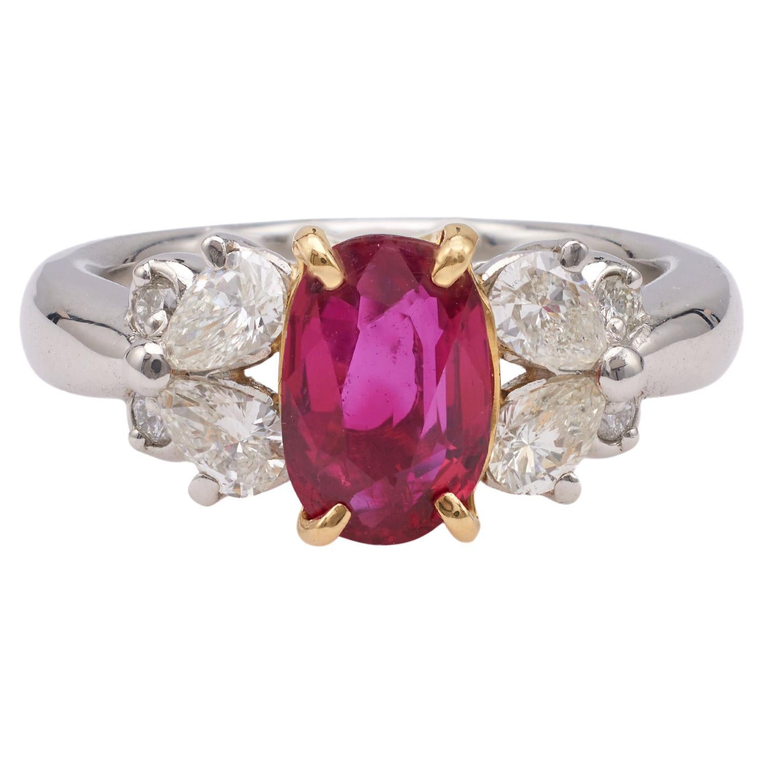 GIA 1.28 Carat Thai Ruby and Diamond Platinum 18k Yellow Gold Ring For Sale