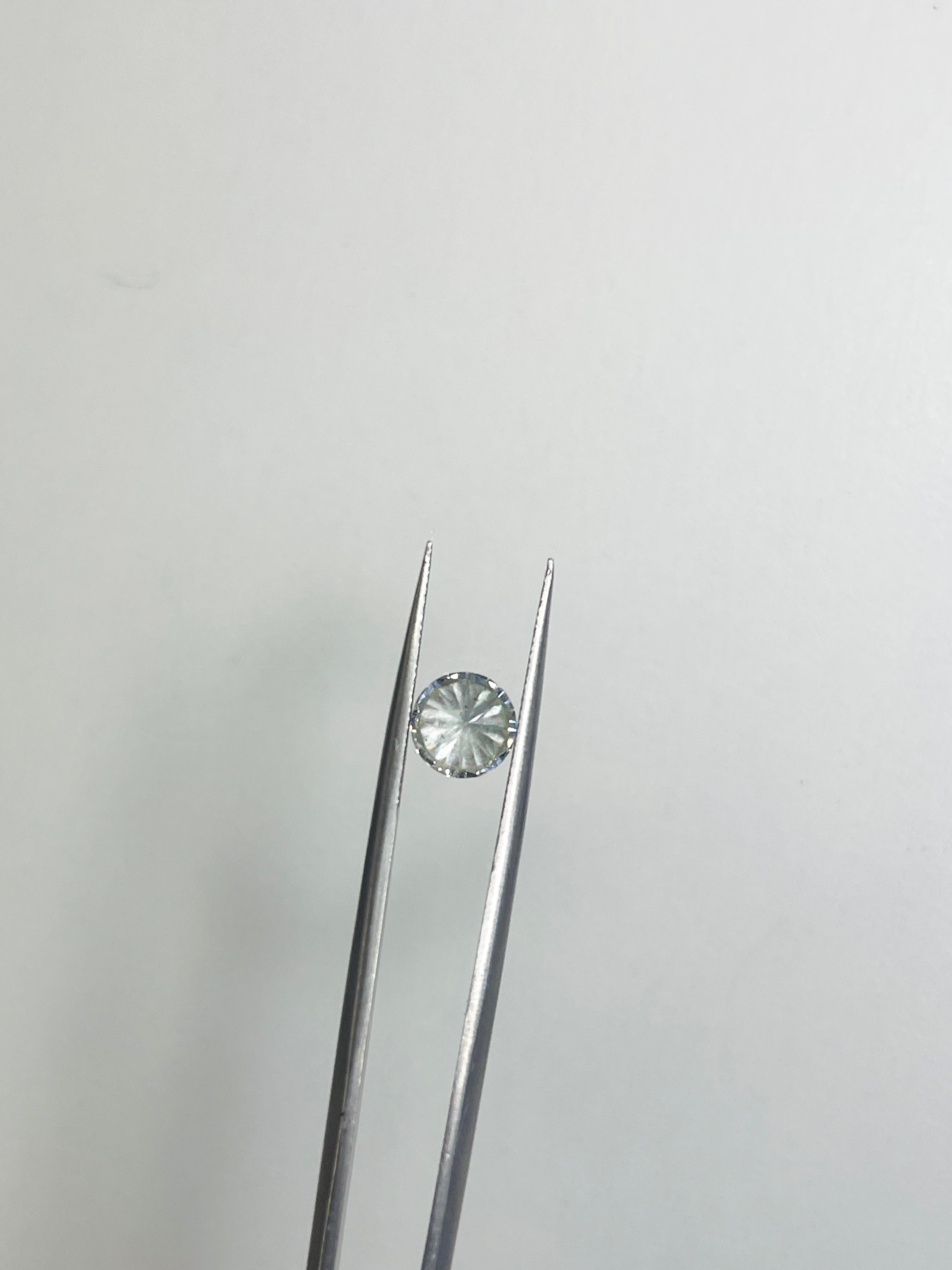GIA 1.29 Carat Round Cut Loose Diamond For Sale 1
