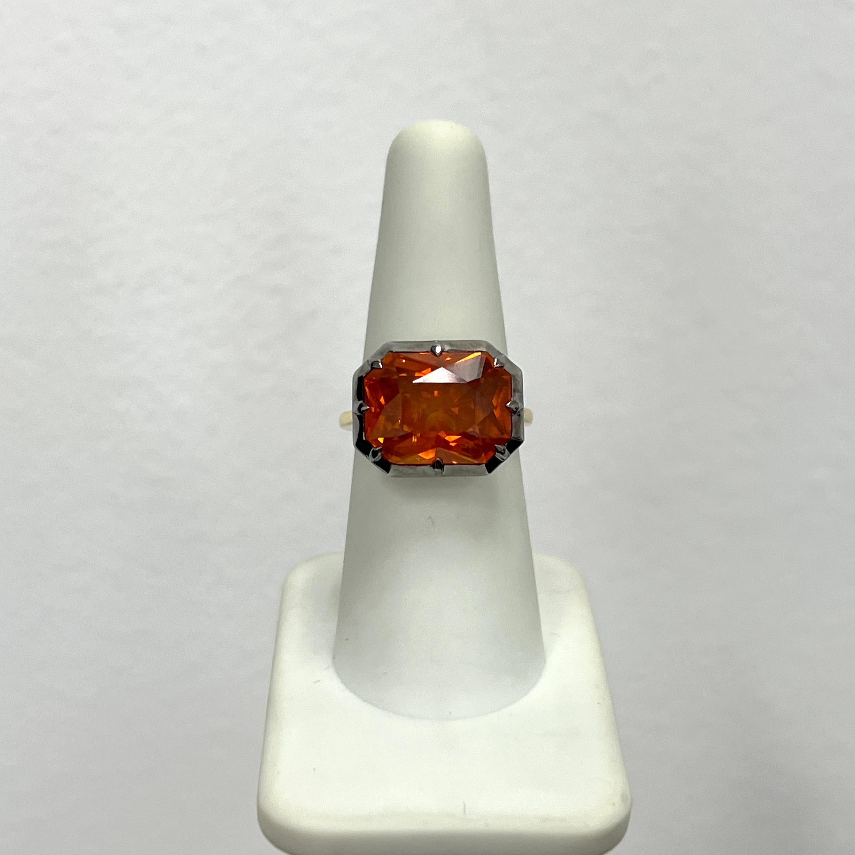 GIA 13 Karat Achteckiger Ring mit orangefarbenem Saphir aus 18 Karat Gold und schwarzem Rhodium im Zustand „Neu“ im Angebot in Los Angeles, CA