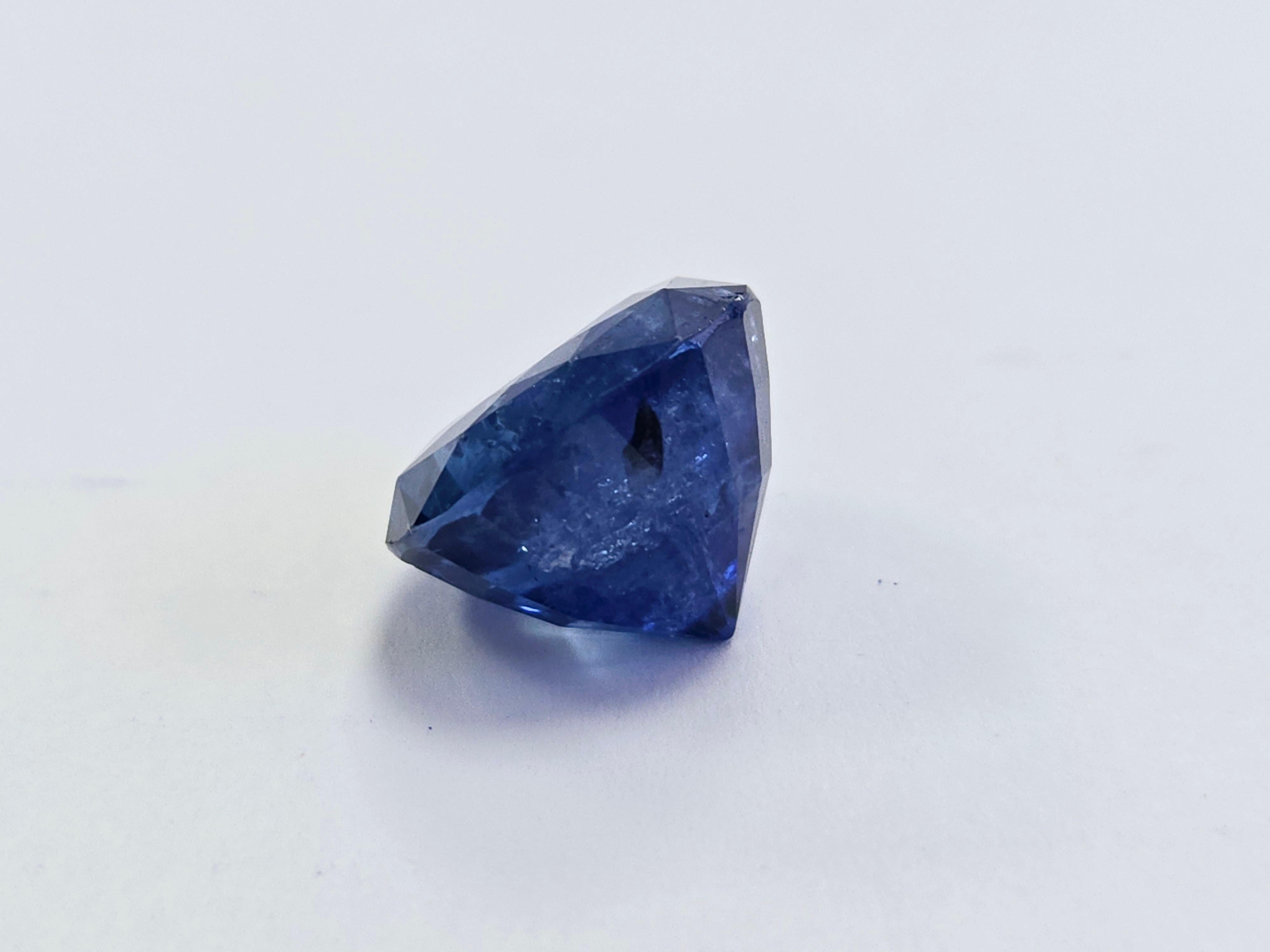 GIA 13.15 Karat natürlicher Saphir in runder Form (Rundschliff) im Angebot