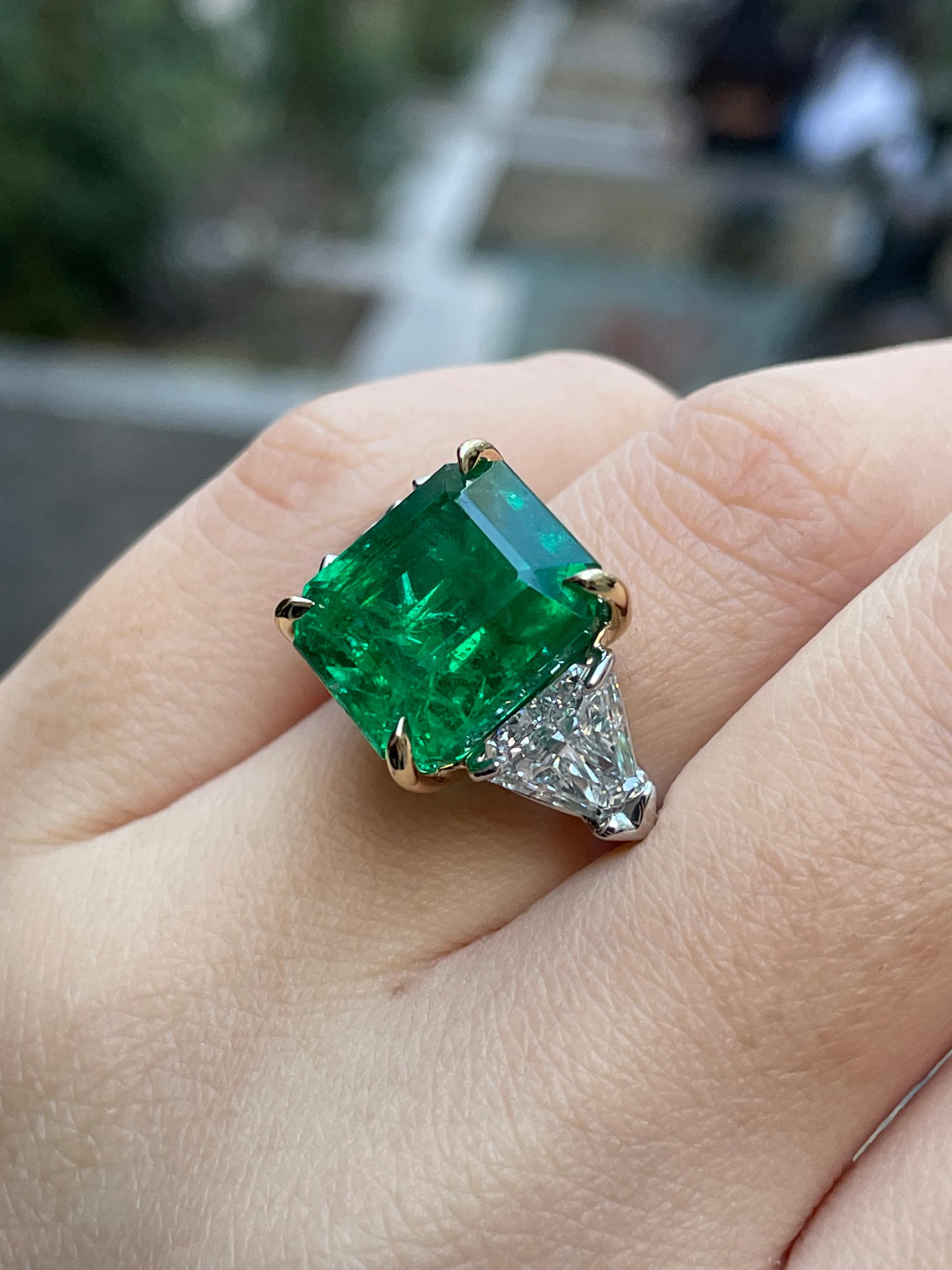 GIA 13.21ct Step cut Square Green Emerald Diamond 3 Stone Plat 18k YG Ring 5