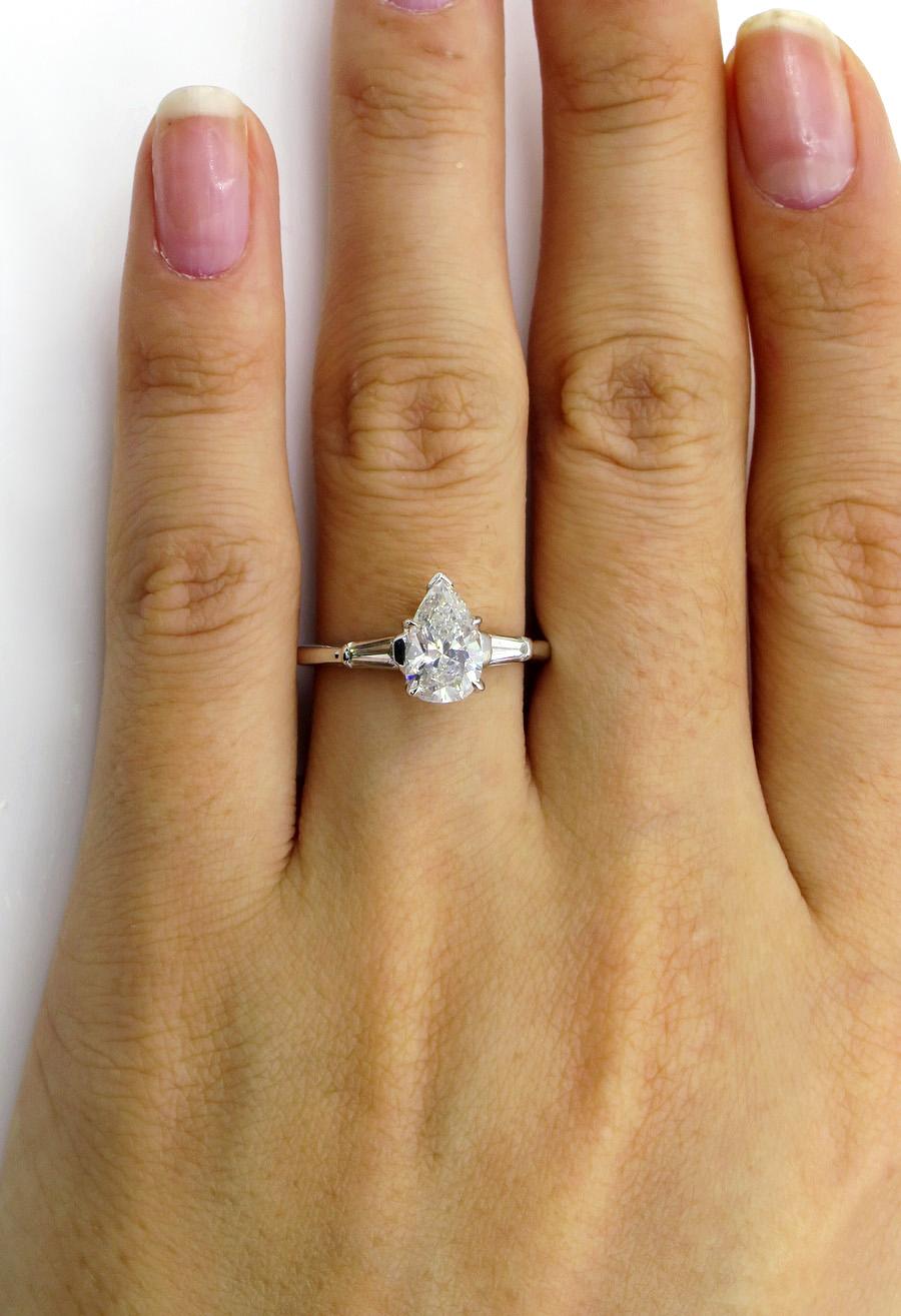 GIA 1.39 Carat Solitaire Pear Shaped Diamond Engagement Wedding Platinum Ring 1
