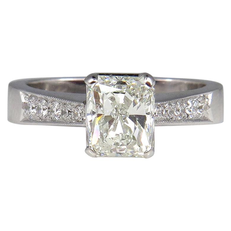 GIA 1.42 Carat Estate Vintage Radiant Cut Diamond Solitaire Engagement Gold Ring