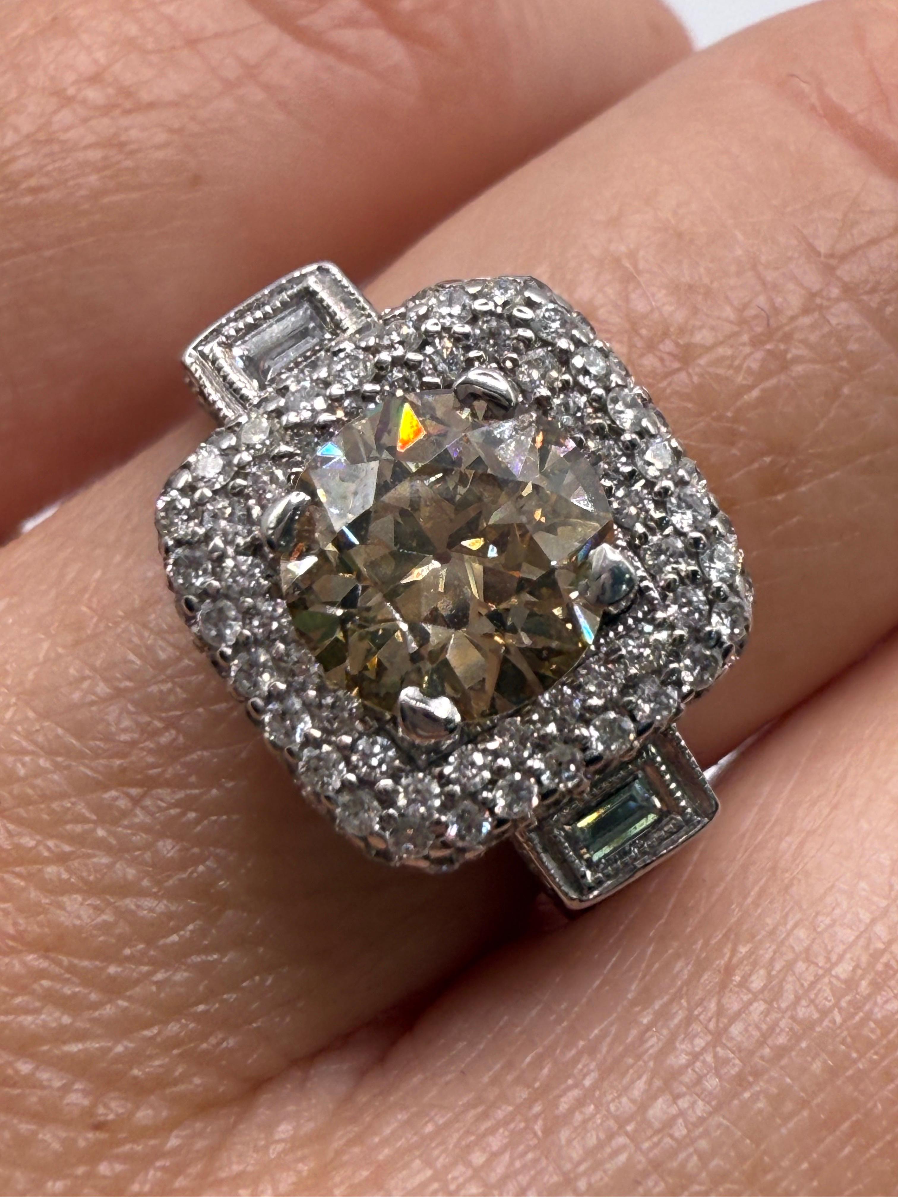 Taglio cuscino Anello con diamante GIA 1,44ct Fancy Yellow Brown VS2 oro 18KT in vendita