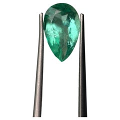 GIA 1.46ct Colombia Muzo Emerald -Clarity Enhanced (F2) -(10.15 x 6.29 x 4.36mm)