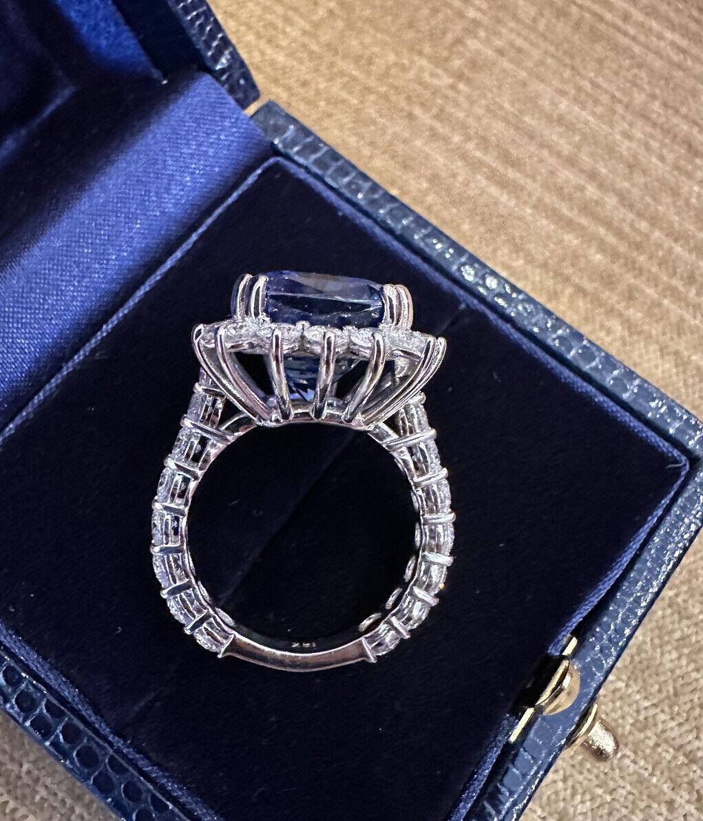 Women's GIA 14.73 Carat No Heat Ceylon Sapphire in Diamond Halo 18k White Gold Ring For Sale