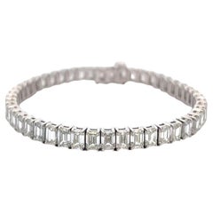 GIA 14,89 carati di peso totale di diamanti taglio smeraldo in oro bianco 18 carati Bracciale Tennis
