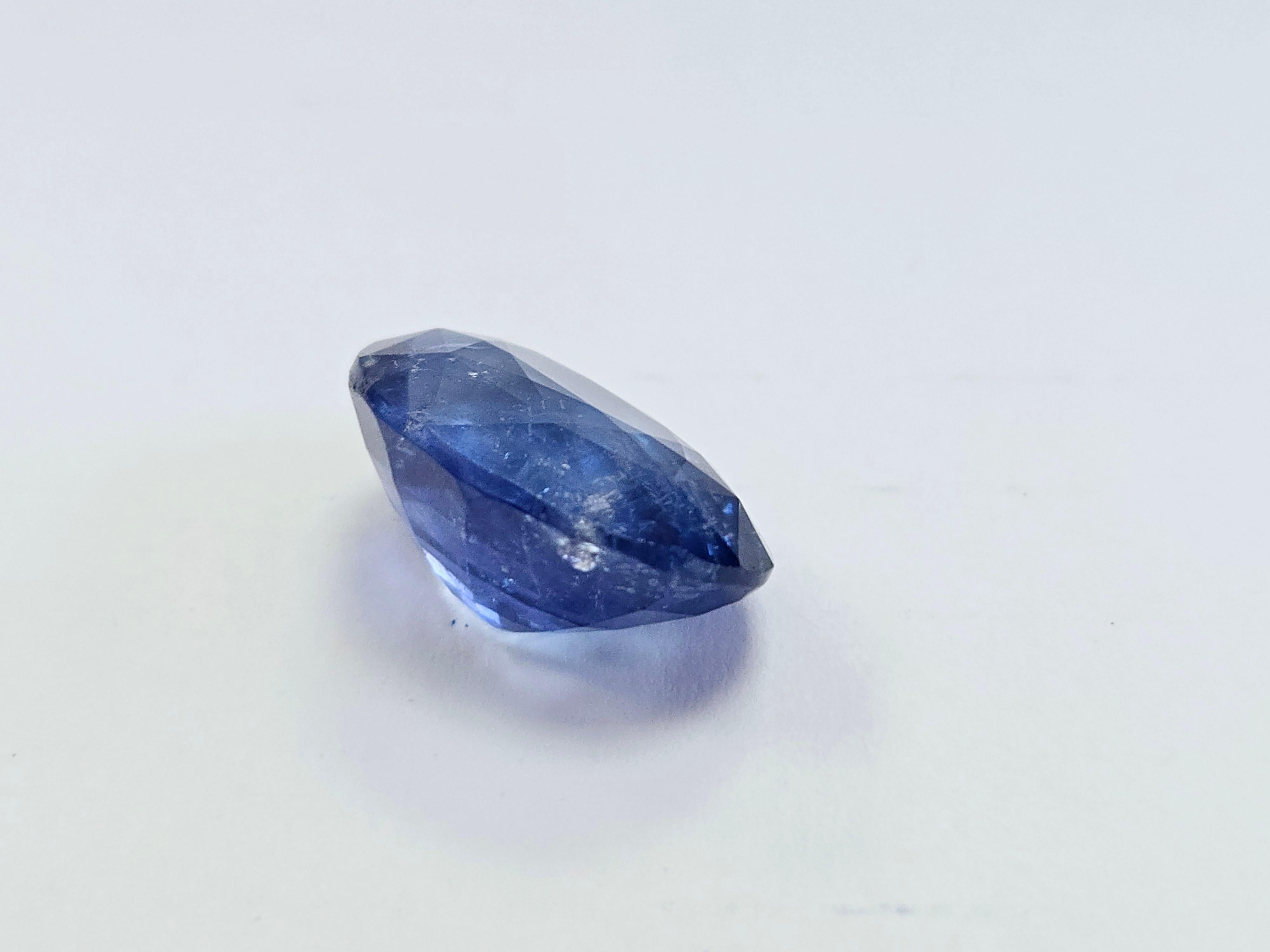 GIA 14.96 Karat Ovalform Natürlicher Blauer Saphir im Angebot 1