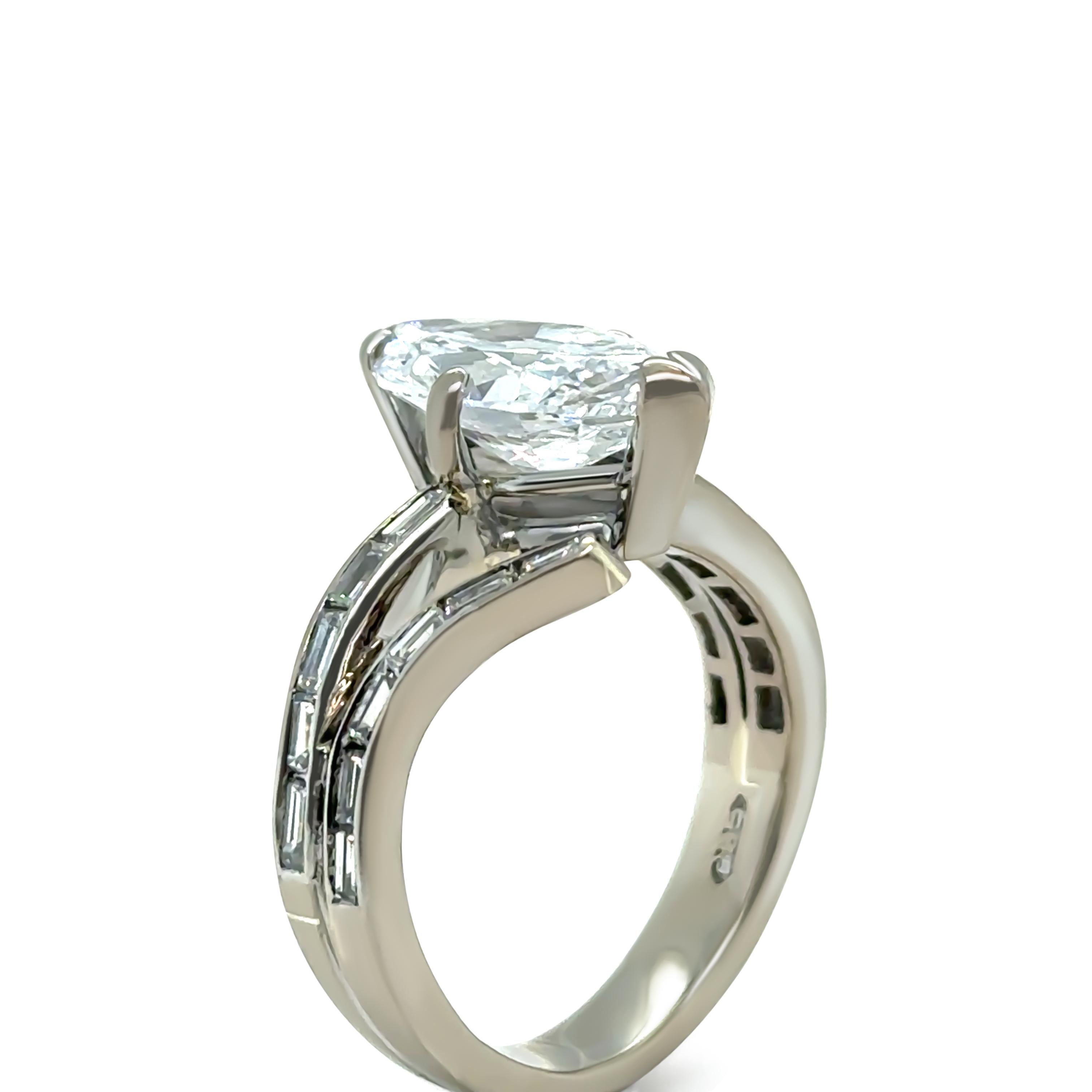 GIA Anillo de diamantes marquesa de oro blanco de 14 ct 3,52 ct en venta 6