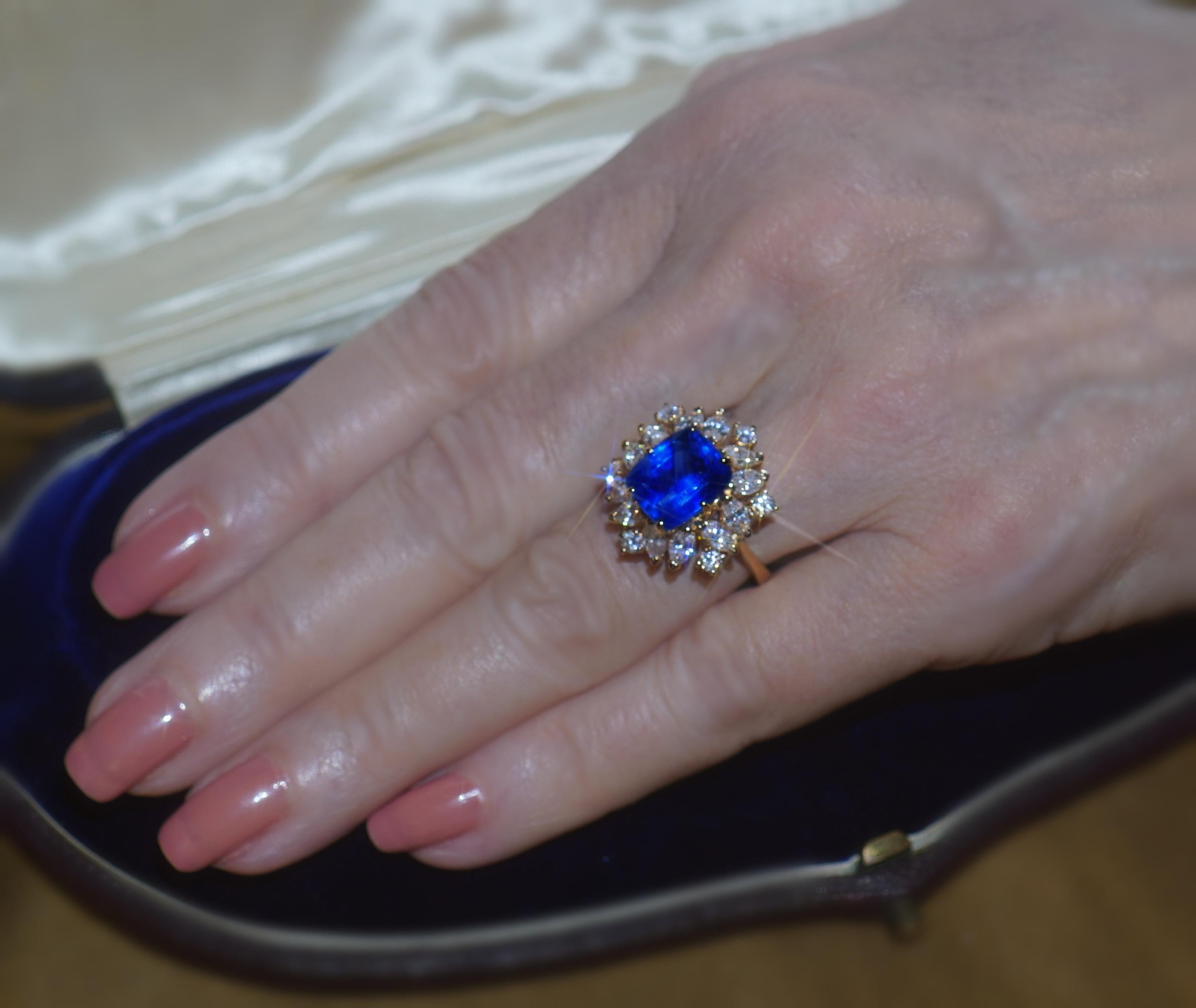 Women's GIA Blue Sapphire Diamond Ring No Heat Burma 14K Royal VS Vintage Fine 9.19 Cts For Sale