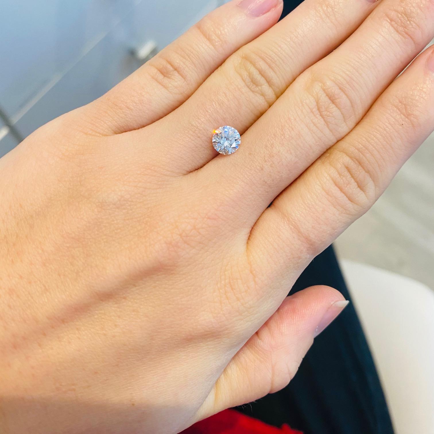 GIA 1.50 Carat Diamond Three-Stone Engagement Ring, Round Diamond Rose Gold Ring For Sale 2