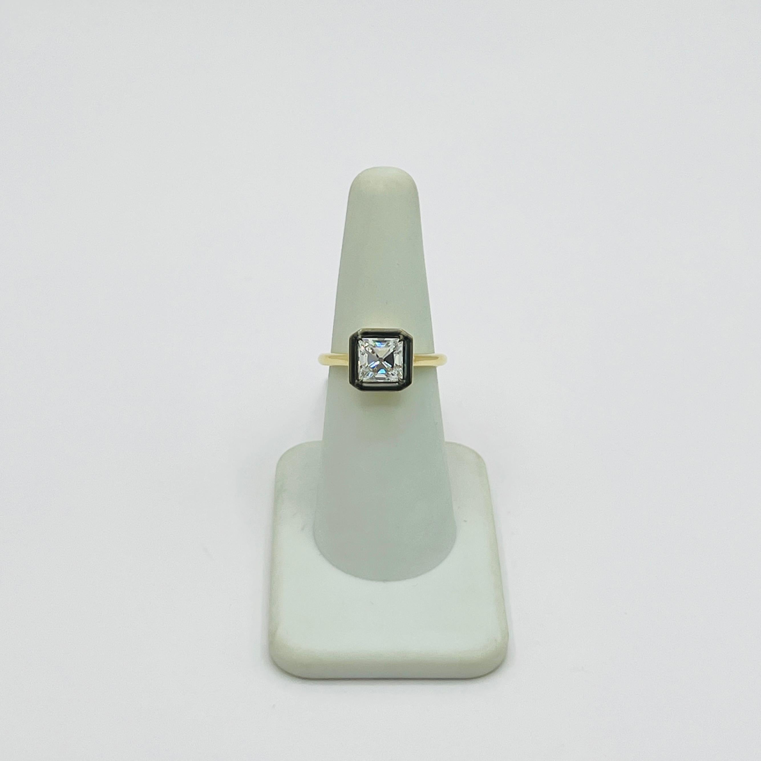 Women's or Men's GIA 1.50 Carat French Cut Diamond Ring in Black Rhodium & 18K Yellow Gold For Sale