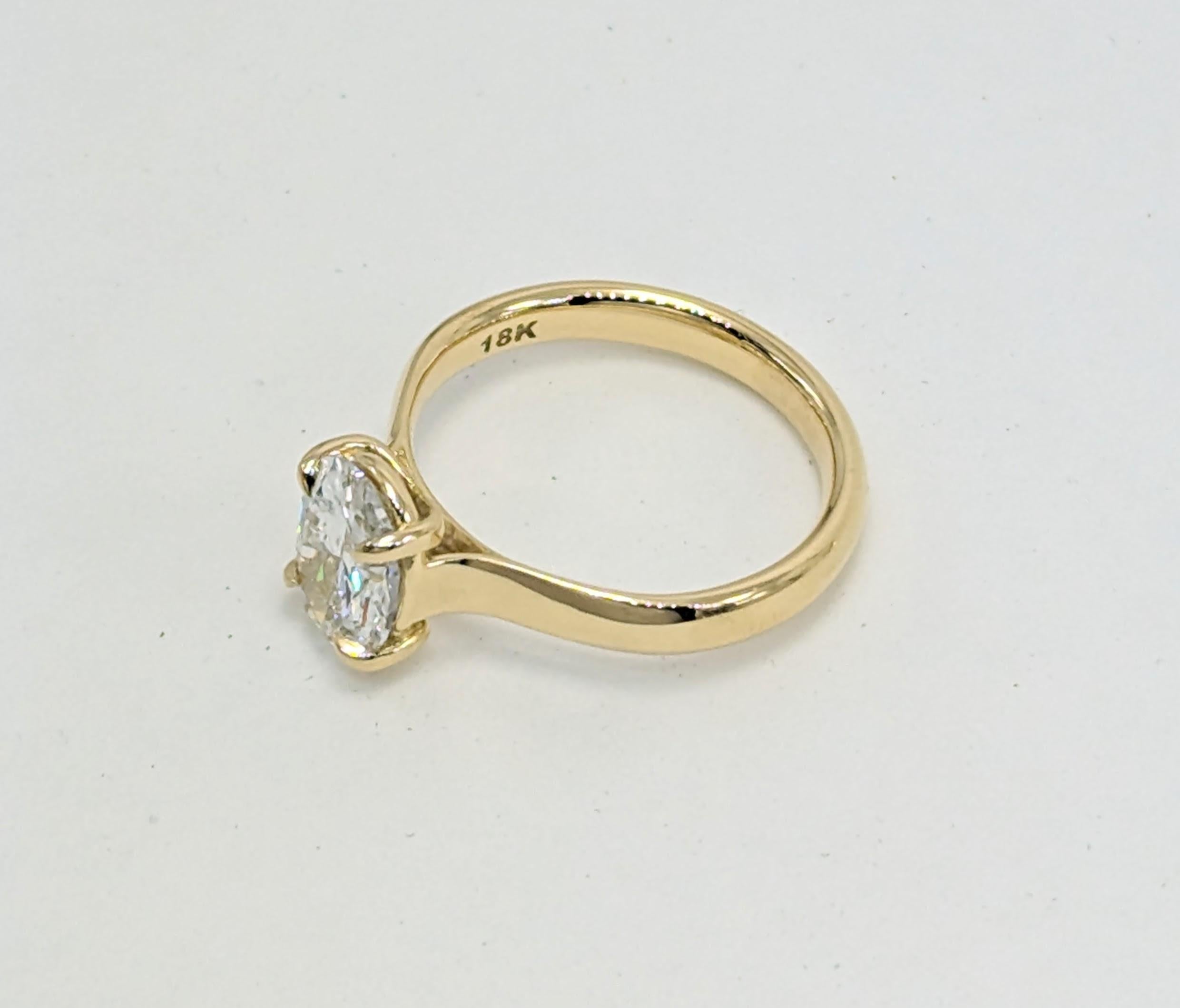 For Sale:  GIA 1.51 Certified Diamond  Engagement Ring in 18 Karat Gold 5