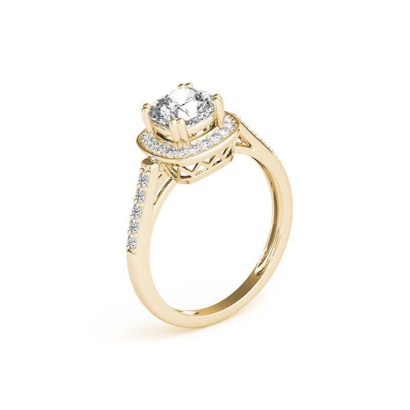 Donna GIA 1,51ct Anello con diamante aureolato a cuscino e cesto rialzato in oro giallo della cattedrale in vendita