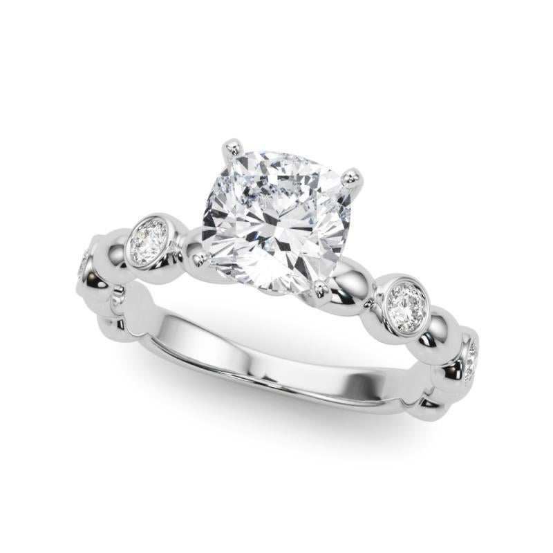 Taille coussin GIA 1.51ct Cushion Side Stone Bezel Band Solitaire White Gold Diamond Ring en vente