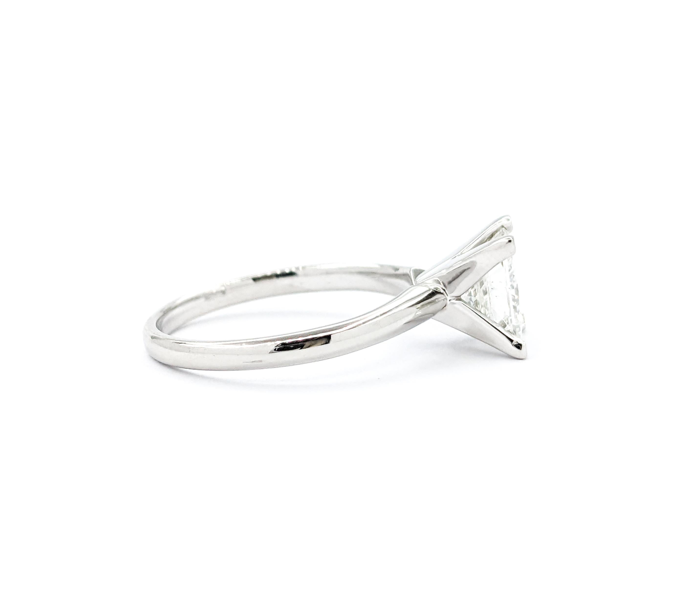 For Sale:  GIA 1.51ct Princess Cut Diamond Ring In Platinum 6