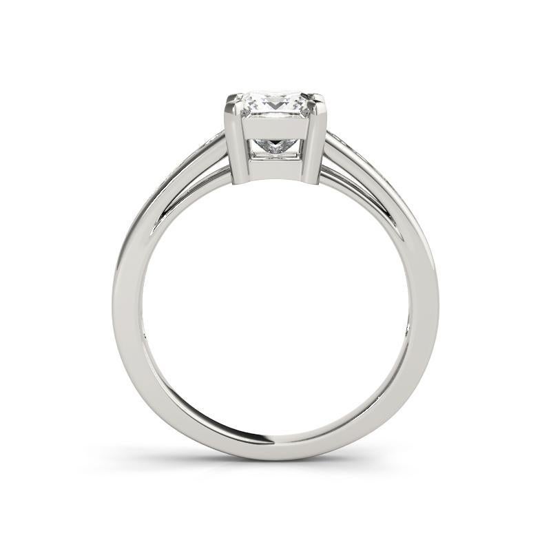 GIA 1.51ct Anello con diamante da cattedrale Princess a fila singola con incastonatura a canale In condizioni Nuovo in vendita a New York, NY