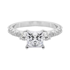 GIA 1,51ct Principessa a tre pietre con gambo di diamante  Anello con diamante