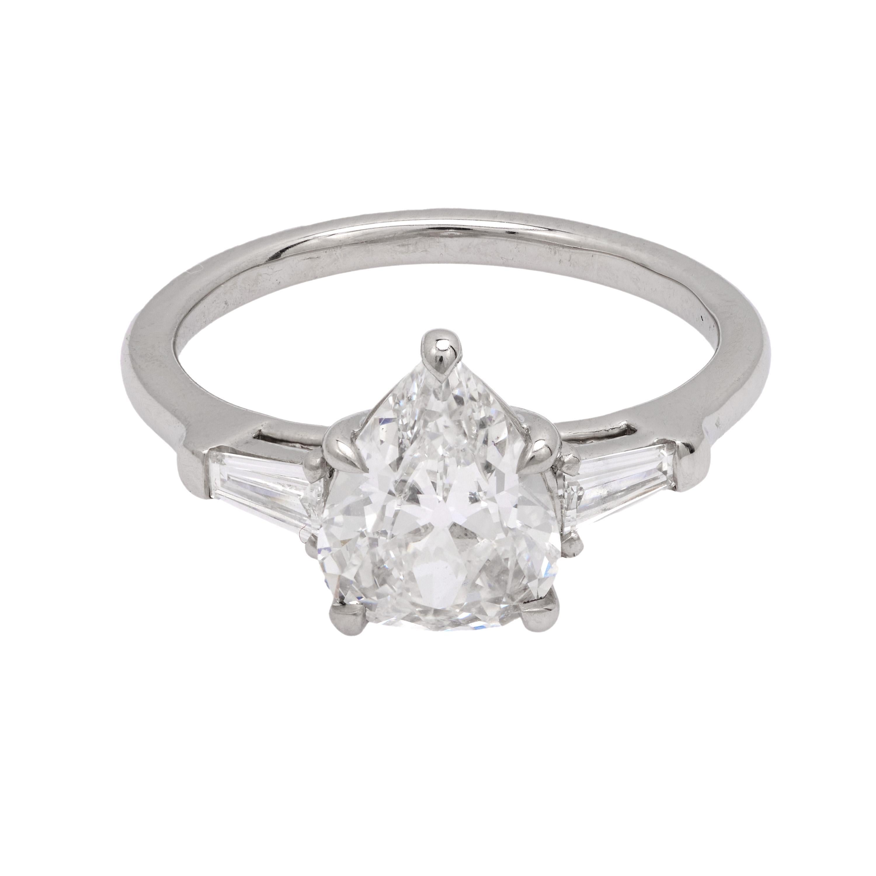 Modern GIA 1.54 carat old cut pear shape diamond platinum engagement ring For Sale