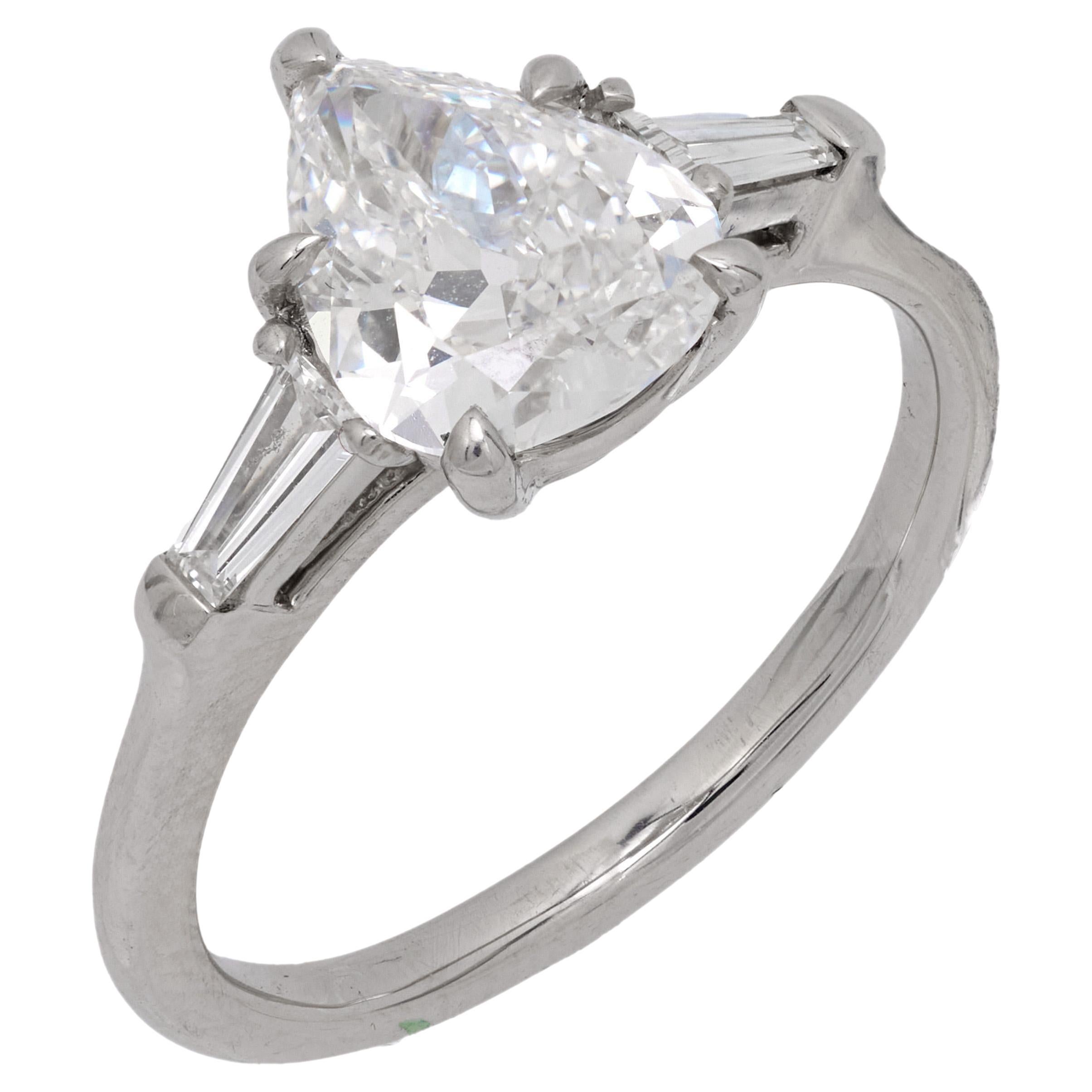 GIA 1.54 carat old cut pear shape diamond platinum engagement ring For Sale