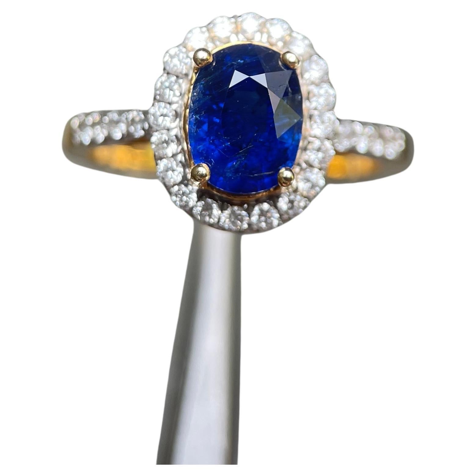 GIA 1.55Ct No Heat blue sapphire ring with natural diamonds