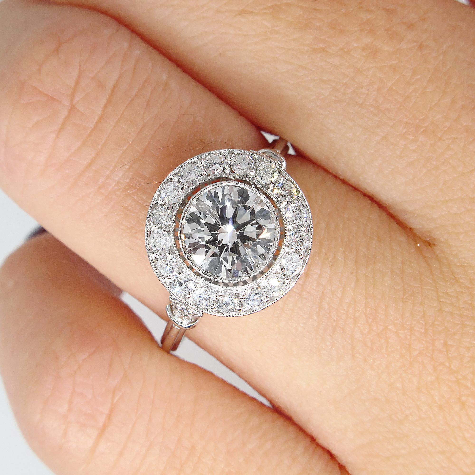 GIA 1.57 Carat Round Diamond Halo Engagement Wedding Platinum Ring 10