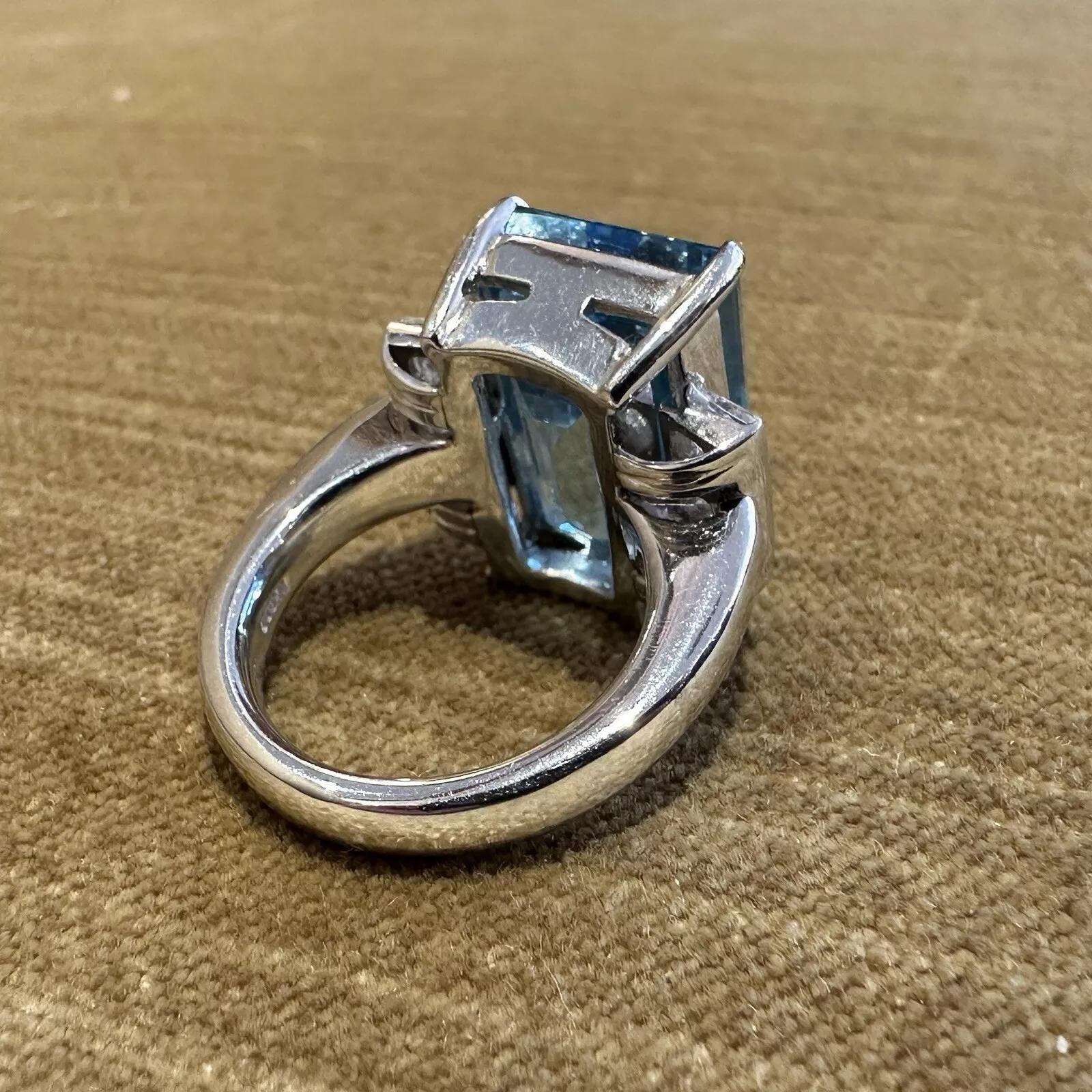 Platinring mit GIA 15,70 Karat Aquamarin und Diamant Damen im Angebot