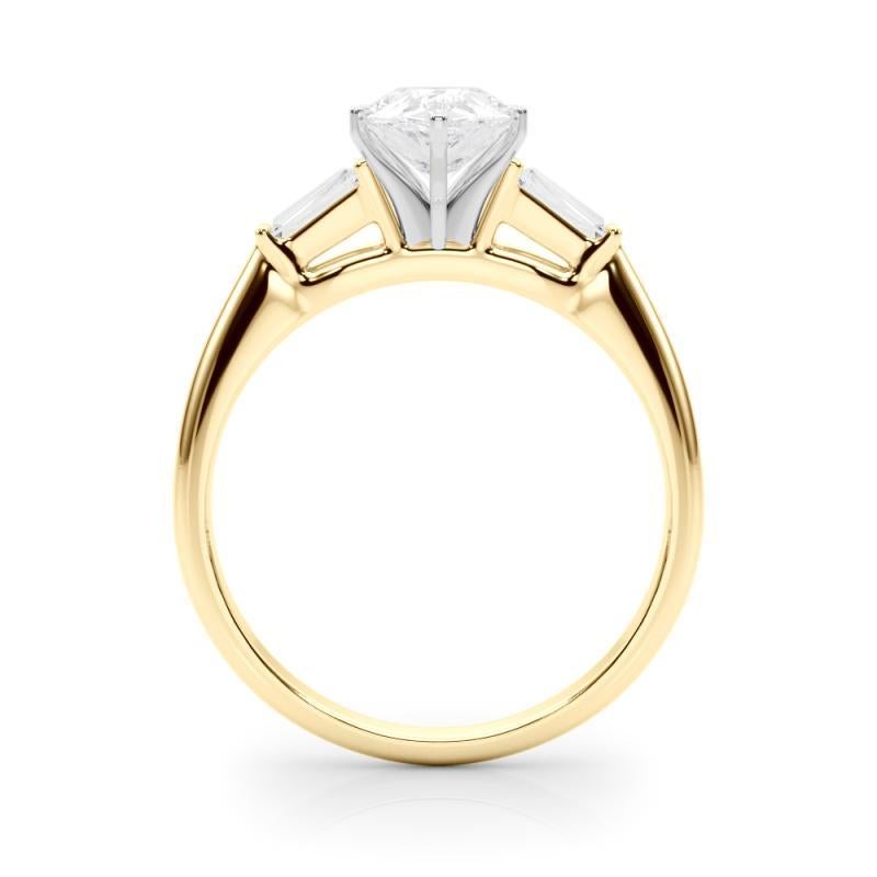 GIA Anello di diamanti in oro giallo 18 carati con tre pietre a pera e baguette affusolata da 1,5 carati In condizioni Nuovo in vendita a New York, NY